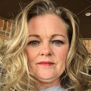 Meet your Posher, Carrie